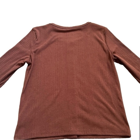 American Eagle Brown Long Sleeve Top With Button Closure - Picture 6 of 6